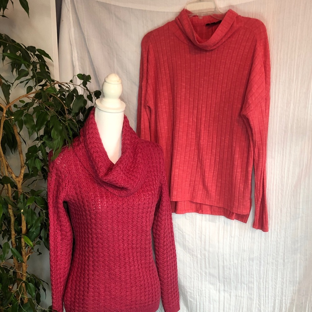 BANANA REPUBLIC size small pink cranberry  turtle neck sweaters thick chunky